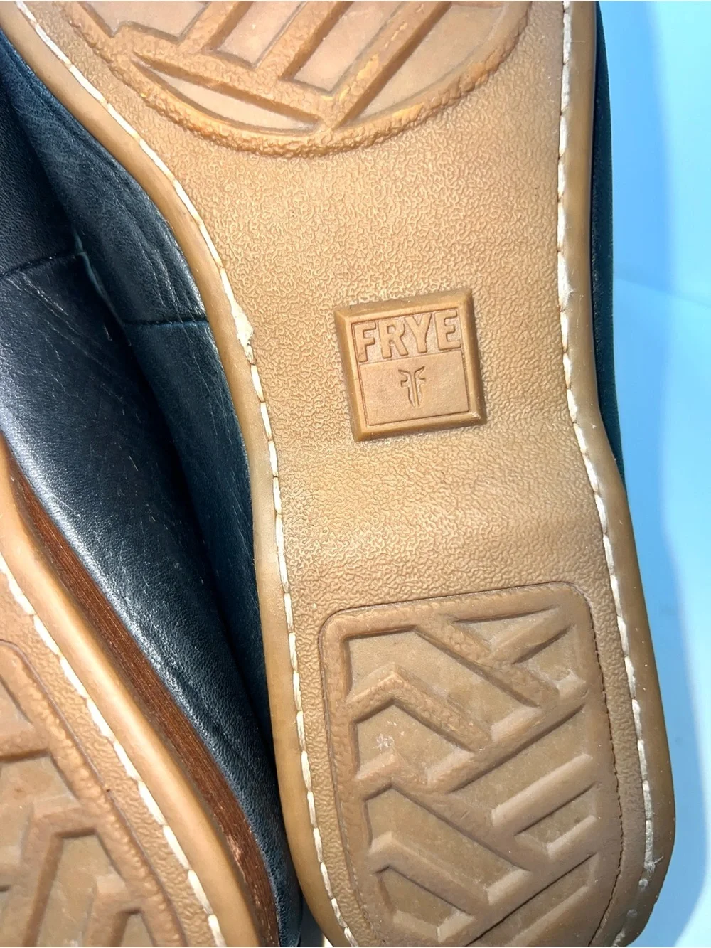 Frye Lewis Venetian Black Leather Driving Loafers Men’s 10.5 Slip On Moccasins